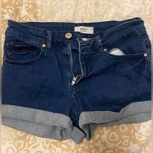 Forever 21 jean/jegging shorts size 26